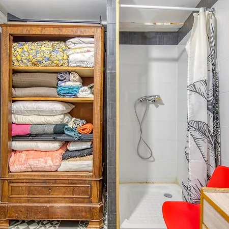 Apartment Dari Bordeaux